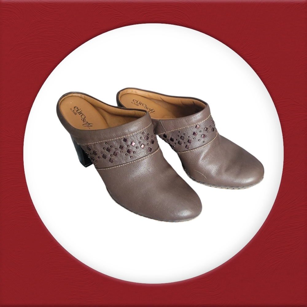 Söfft Brown Leather Closed Toe Studded Clogs Slip In 3 inch Heels Size 8M